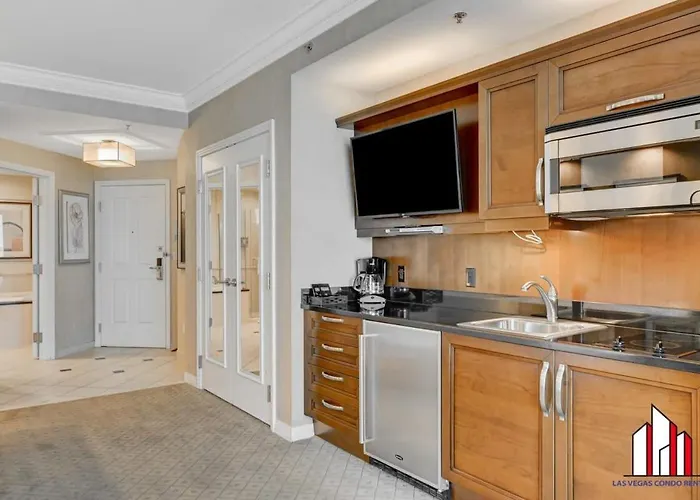 Mgm Signature-26-618 Jacuzzi Studio